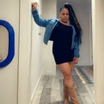 Robyn Perry - @nomi_perry - Instagram