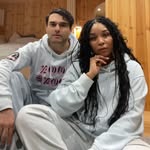 Robyn & Simon - @robynandsimon - Instagram