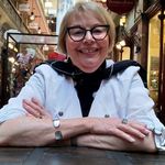 Robyn Simon - @robyns2450 - Instagram