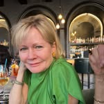 Robyn Stern CHS - @rob.ster127 - Instagram