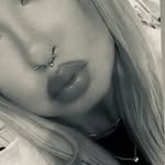 ROBYN THOMSON - @robynxthomsonx - Instagram