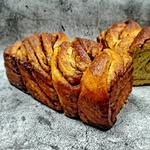 Robin Tompkins Dingman - @robinthesourdoughbaker - Instagram