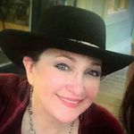 Robyn Warren - @wedwobyn - Instagram