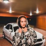 Rochelle Gray - @classicengine.world2.98 - Instagram