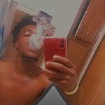 Rød Gibsòn - @gibsonrodney558 - Instagram