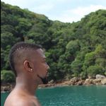 Rodney Strong - @collectdough - Instagram