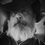 Moonshiner Roger Davidson - @moonshineruncledrunkle - Instagram