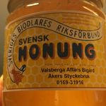 Roger & Anita Öberg - @honung.valsberga - Instagram