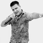 Roger Ramon Solo Gomes - @cantorrogerramon - Instagram