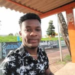 Roger Saintilus - @saintilusroger - Instagram