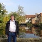 Roger Whitaker - @rogwhit51 - Instagram