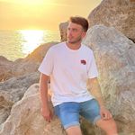 Roland Holmes - @rowepof417 - Instagram