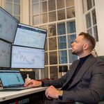 ROLAND LEE🏅 - @_roland_co_trade - Instagram
