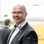 Roland Weiß - @weiss.valente - Instagram