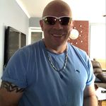 Rolando Quinones - @rockingro - Instagram