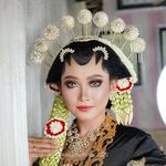 Roma Jani - @roma_salon_wedding - Instagram
