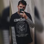 Roman Cook - Facebook