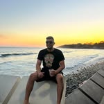Ron estrada - @ronestrada23 - Instagram