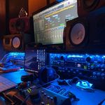 Ronald Carrillo - @ronaldcarrilloproducer - Instagram