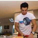 Ronaldo_cutting_bread - @ronaldocuttingbread72 - Instagram