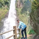 Setengah Dewa - @ronald_nallllll - Instagram