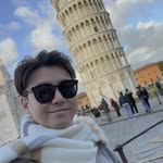 Ronald Tsang - @rongarlicbun - Instagram