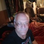 Ronnie Farrell - @ronnie.farrell.5492 - Instagram