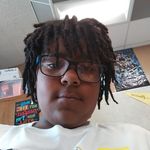 ronnie isaiah holsome - @noob_karrot - Instagram
