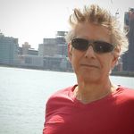 Ronnie Levine - @ronnieenos29 - Instagram