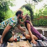 Tracy Knowles + Ronnie Weaver - @theweavles - Instagram