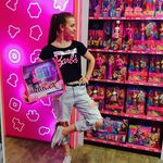 Ronnisha White - @ronnishawhite - Instagram