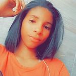 Rafaela Amanda - @rosablake15 - Instagram