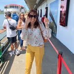 Rosa Burchill - @rosaburch - Instagram