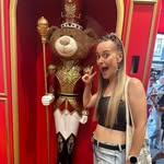 Rosie Fuller - @rosalin128 - Instagram