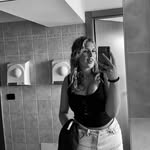 @rosasmith._ - Instagram