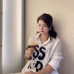 Rosalind Chen - Facebook