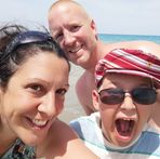 Roz Hutton - Facebook