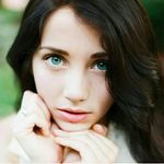Rosaline White - @rosiewhitely96 - Instagram