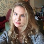Rosalyn - @rosalyn_osborne - Instagram