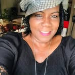 Rosanne Woods - Facebook