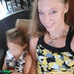 Rose Albert - @afred8086 - Instagram