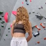 Rose Pi Andersen - @rosebouldering - Instagram