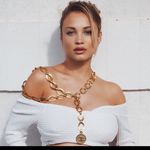 Rose Bertram - @rosesinspoworld - Instagram