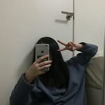 unknown - @rose.bottom - Instagram