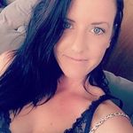 Melanie Rose - @melanieroseburnside86 - Instagram