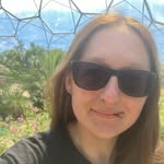 Rose Burt - @rose_burtie - Instagram