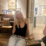 Rose - @rosecartwright_ - Instagram