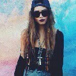 Rose Castelli - @rosecastellilondon - Instagram
