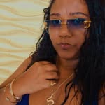 Gordinha Bem Resolvida - @rosecorreiag - Instagram