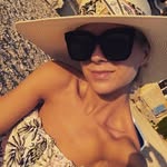 Natálie Pekárková - @rosedeyle - Instagram